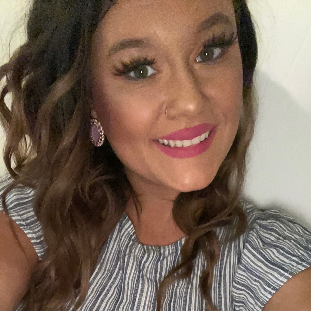 Meet your Posher, Brianna